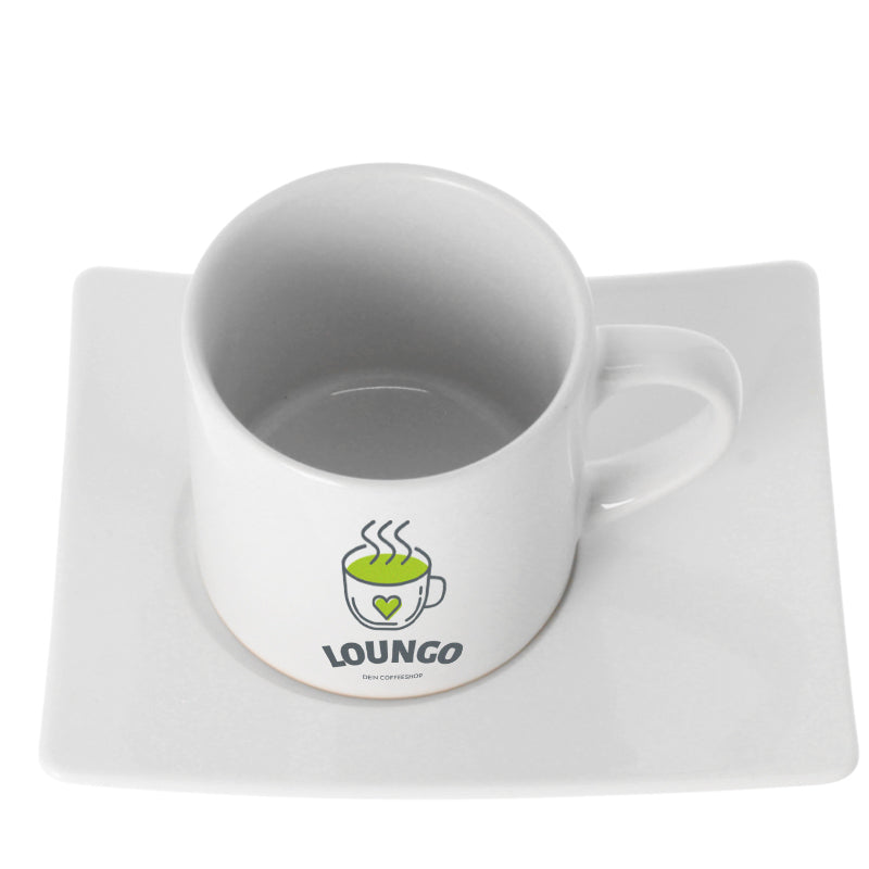 Weiße Fototasse mit Untersetzer bedruckt mit LOUNGO Logo, Fototassen individuell gestalten